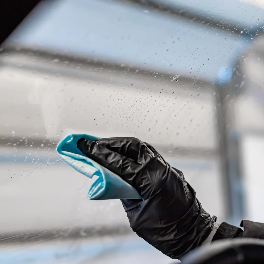 Hendlex Nano Anti Fog Sray for Car Windshield Defogger Windshield Treatment  Antifogging Protection